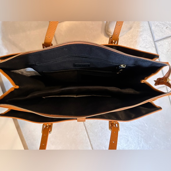 Brand new brown computer leather bag. - Picture 2 of 4